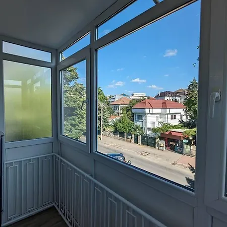 Cozy Modern Apartment Km 0 Craiova Exterior foto