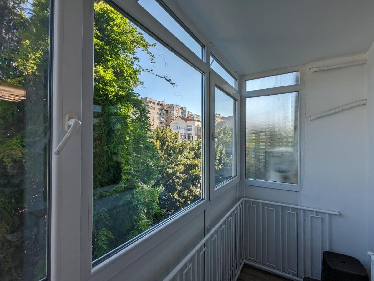 Cozy Modern Km 0 Apartament *